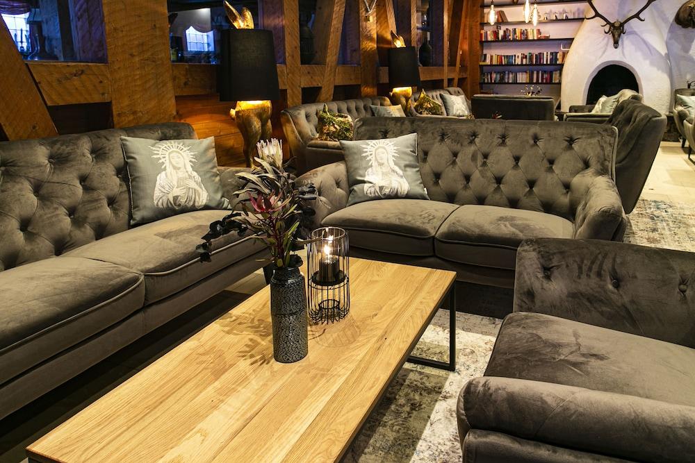 Berghotel Basur - Das Schihotel Am Arlberg Флірш Екстер'єр фото