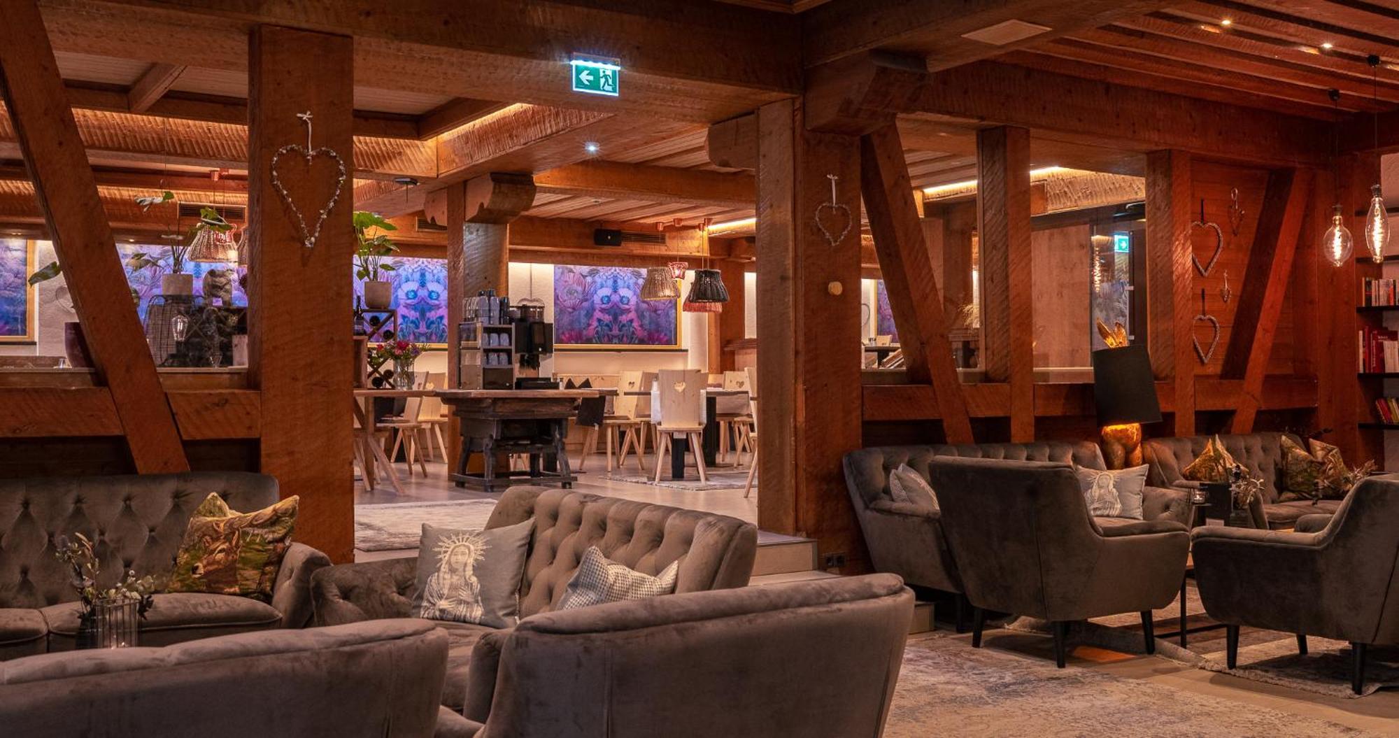 Berghotel Basur - Das Schihotel Am Arlberg Флірш Екстер'єр фото